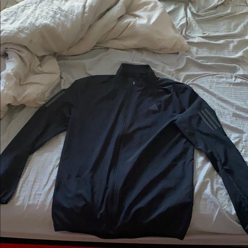 Adidas Windbreaker size S